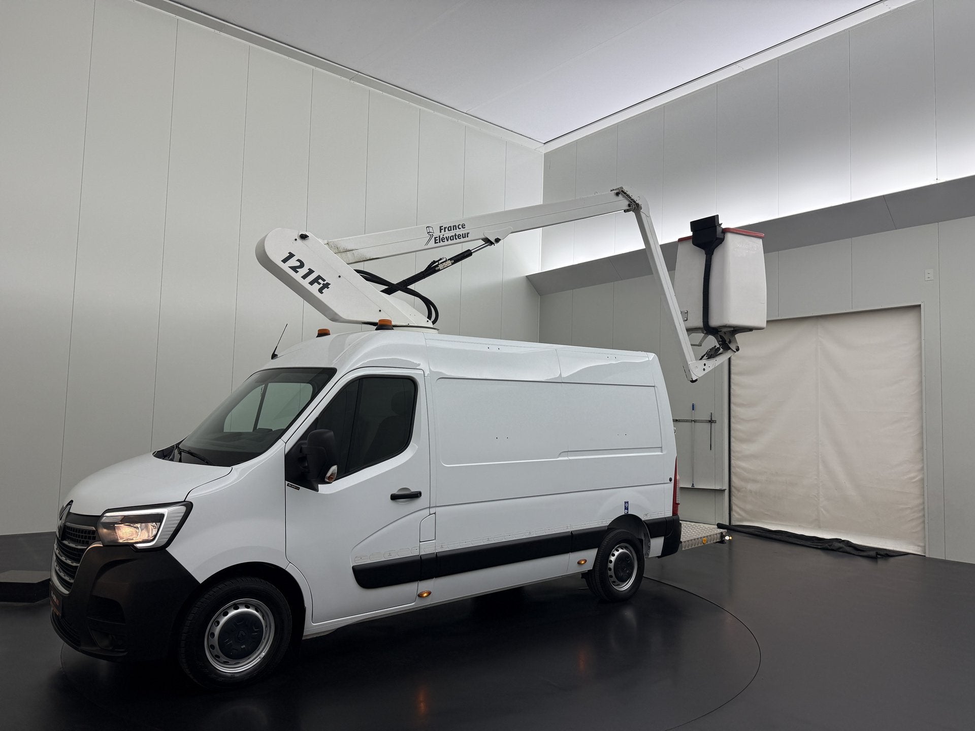 Renault Master 2.3DCI 145PK L2H2 Hoogwerker | Airco | Cruise, Gebruikt, Multifunctioneel stuurwiel, Renault, 2 stoelen
