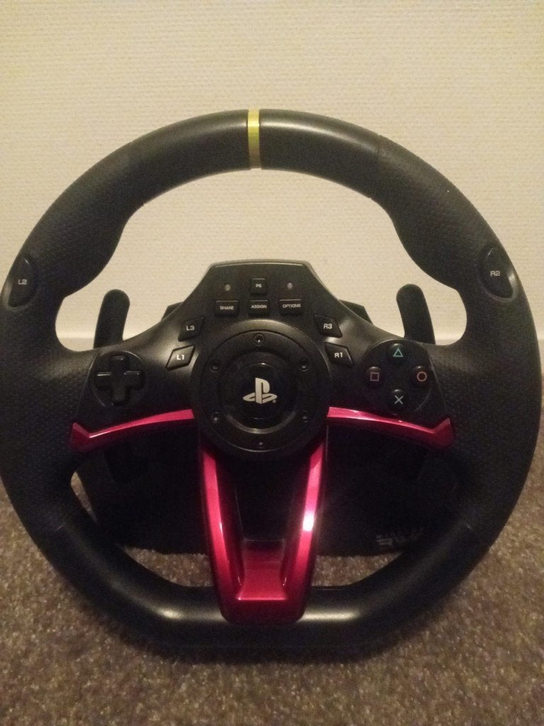Foto 4 van wilt iemand nog een mooi playstation 4 stuur hebben