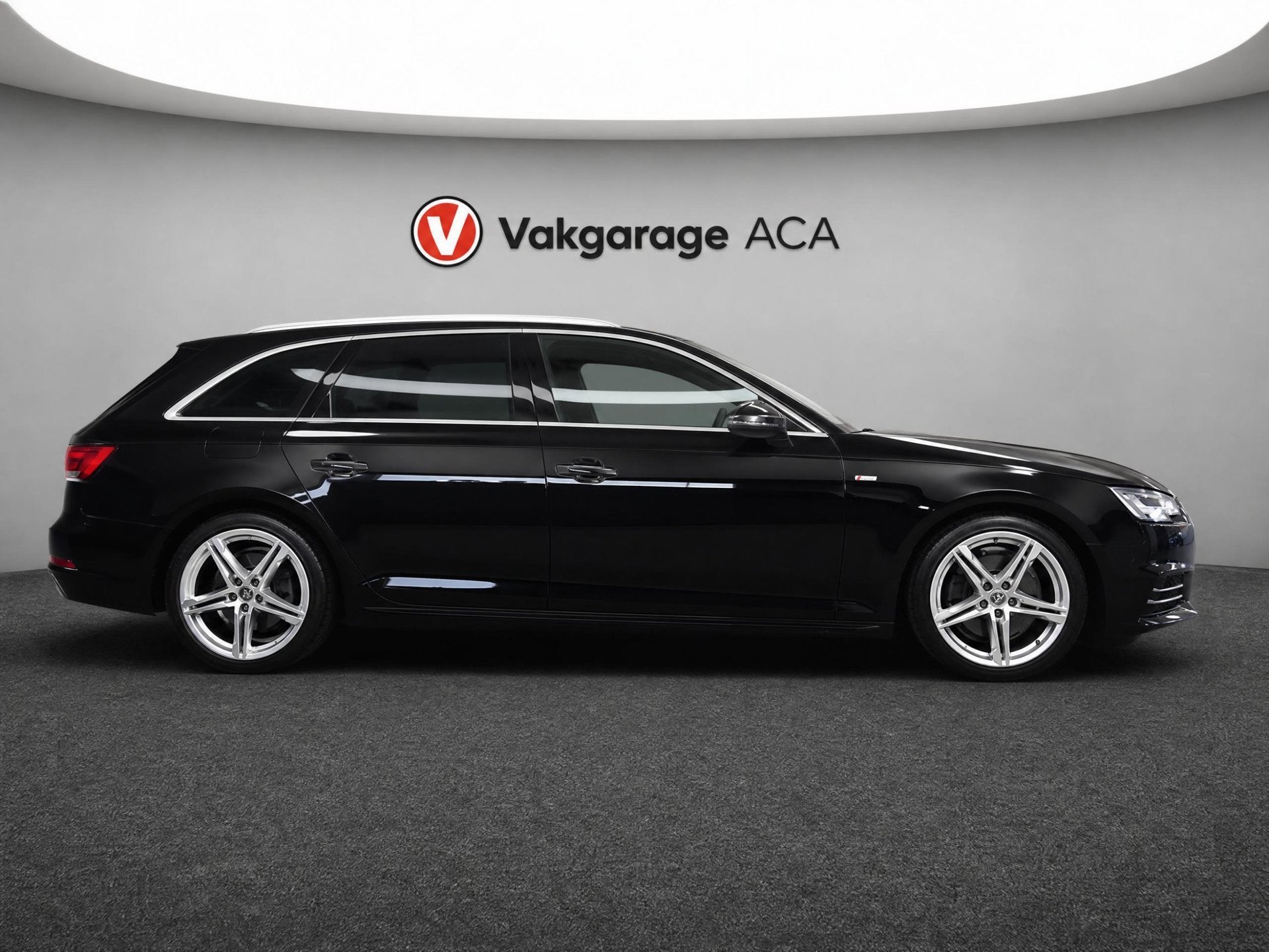 Audi A4 Avant 1.4 TFSI Sport Pro Line S // NAVI // CLIMA //, Voorwielaandrijving, 1345 kg, Gebruikt, Euro 6