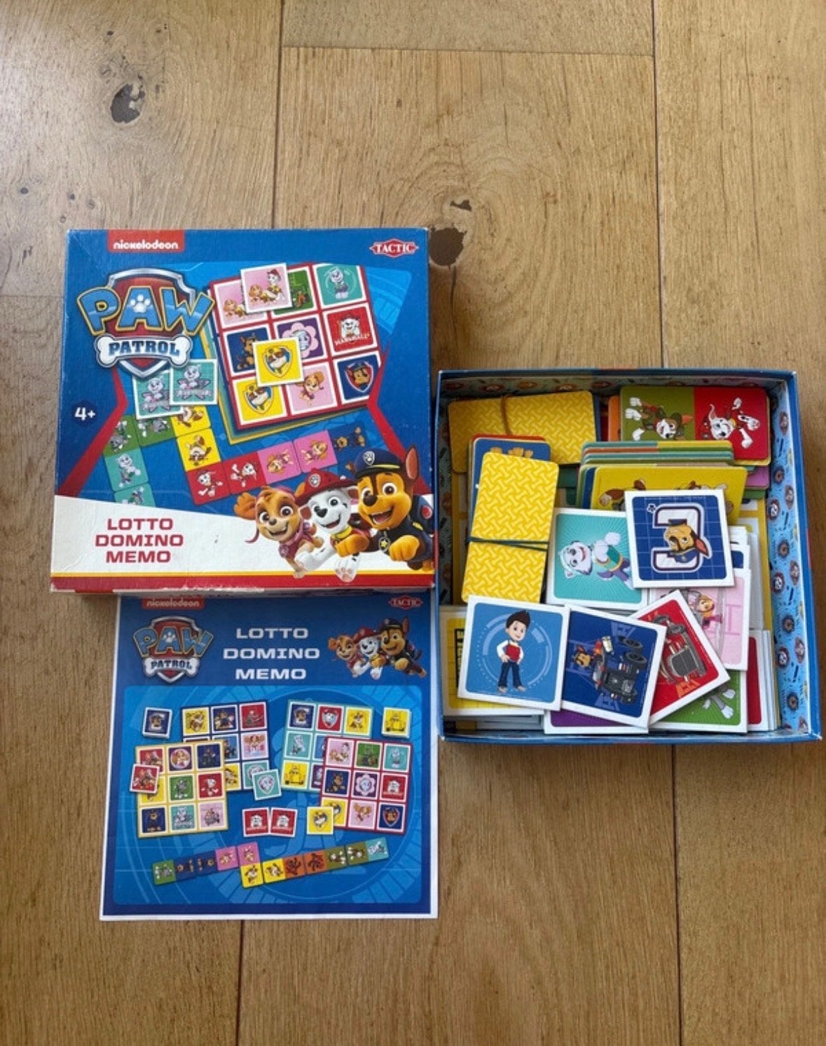 Paw Patrol Lotto Domino Memo - Nickelodeon spelletjes, Een of twee spelers, Ophalen of Verzenden, Gebruikt, Reisspel