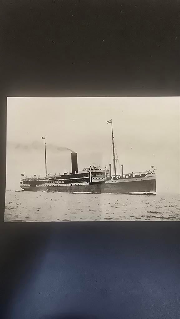foto van een stoomboot op zee, Verzamelen, Scheepvaart, Ophalen of Verzenden, Gebruikt, Motorboot, Kaart, Foto of Prent