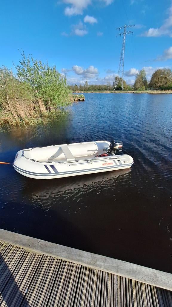 Rib boot met Suzuki four stroke 5pk en trailer, Watersport en Boten, Rubberboten, Gebruikt, Benzine, Minder dan 70 pk, Overige materialen