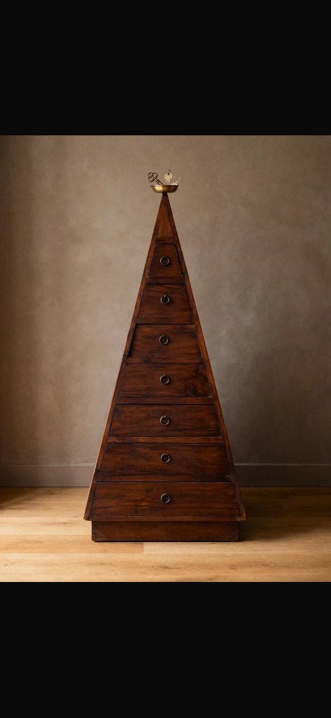 Piramide ladekast, Ophalen, Minder dan 50 cm, 5 laden of meer, 100 tot 150 cm