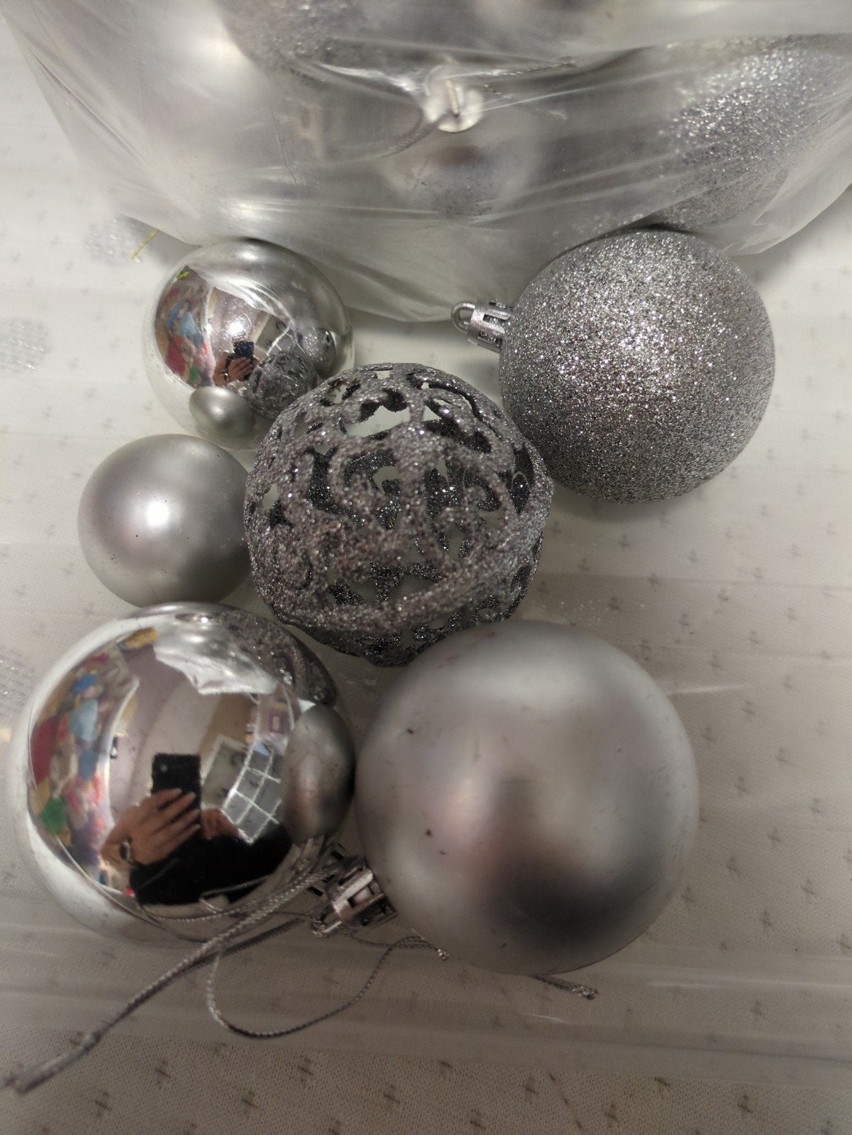 zilveren kunststof kerstballen, Ophalen of Verzenden