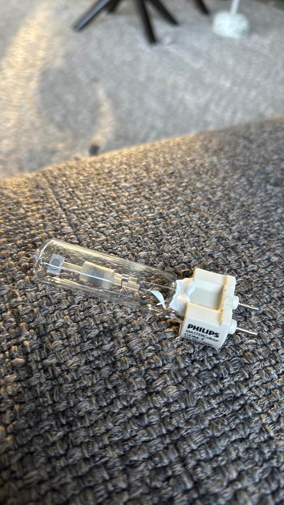 30 stuks Philips CDM-T 70 watt gasontladingslampen, Ophalen of Verzenden, Zo goed als nieuw, E27 (groot)