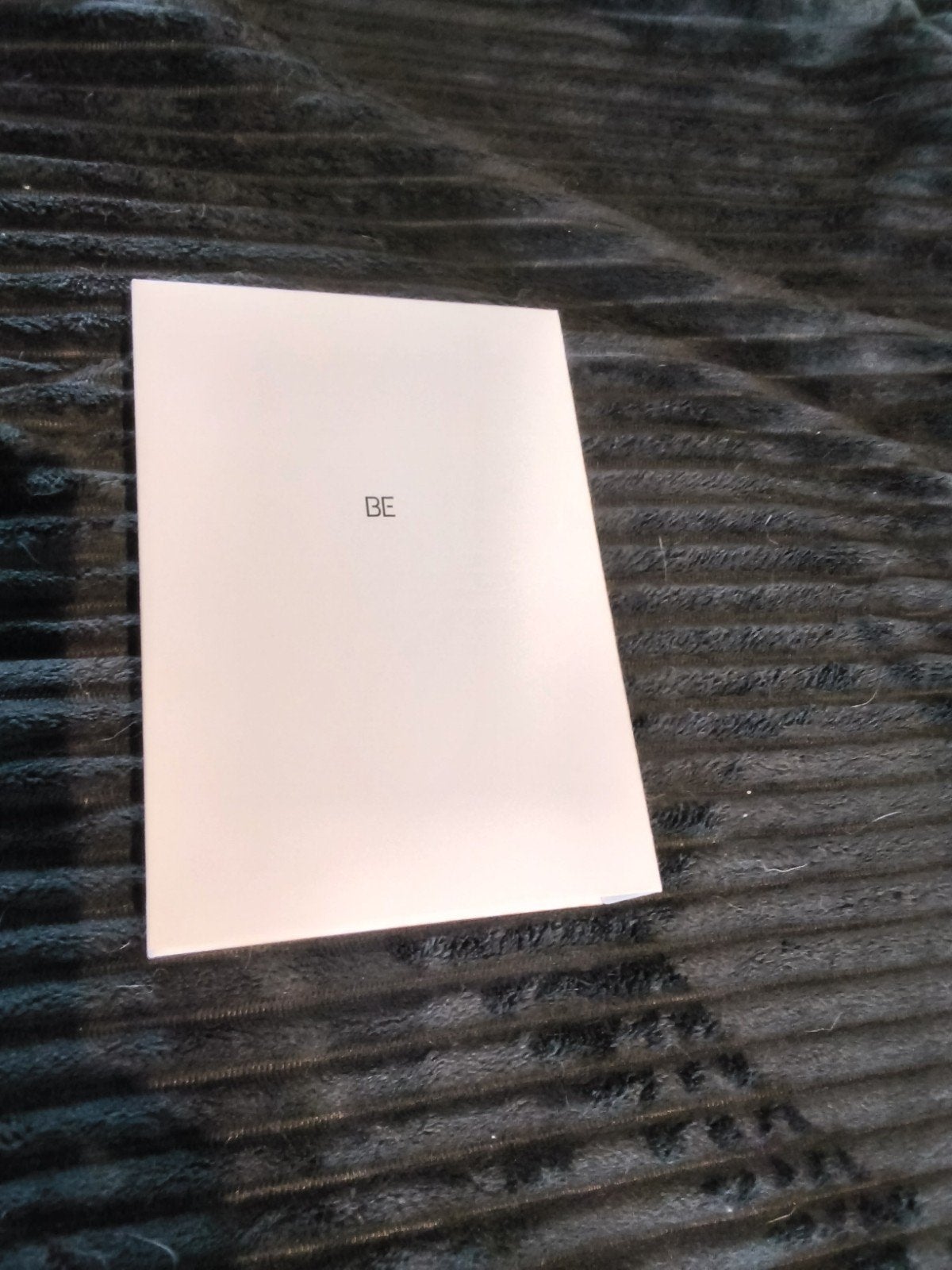 BTS - BE (Essential Edition) CD Album, Ophalen of Verzenden, Zo goed als nieuw, Album, Inclusief doosje