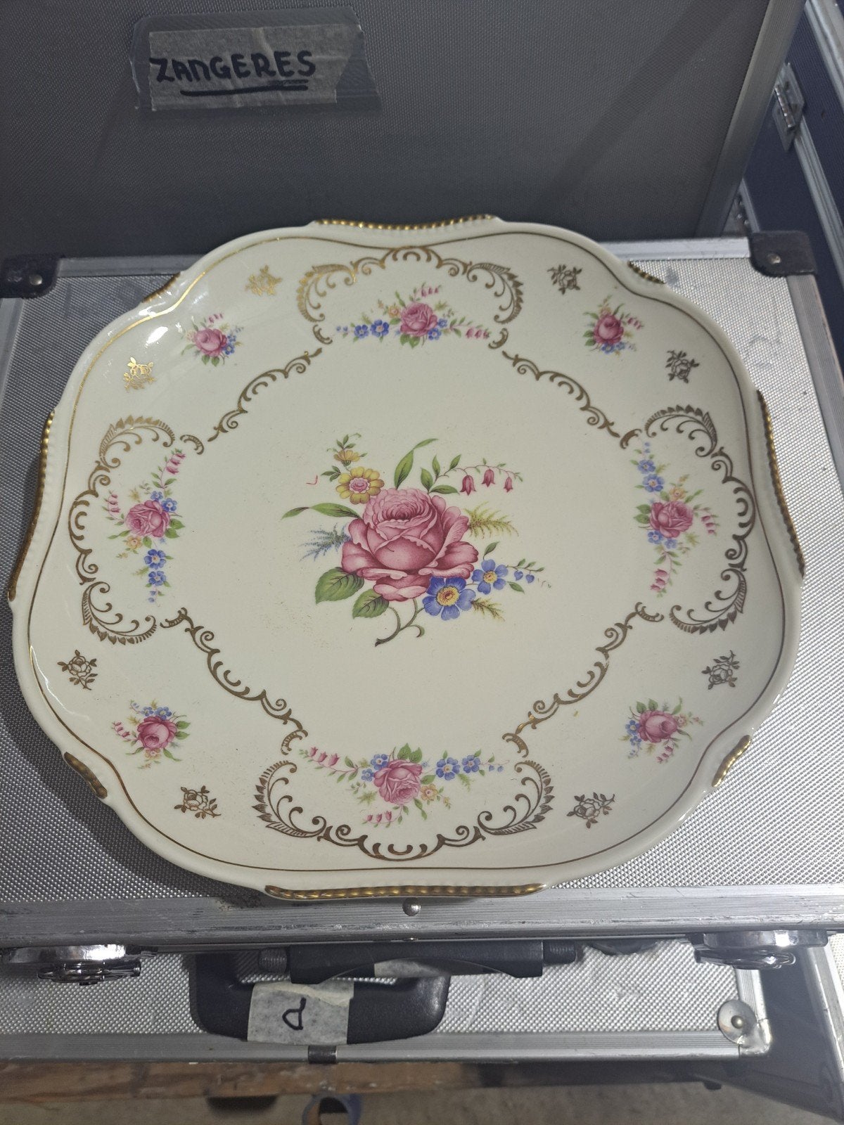 Vintage Bavaria serveerschaal met rozenmotief, Ophalen