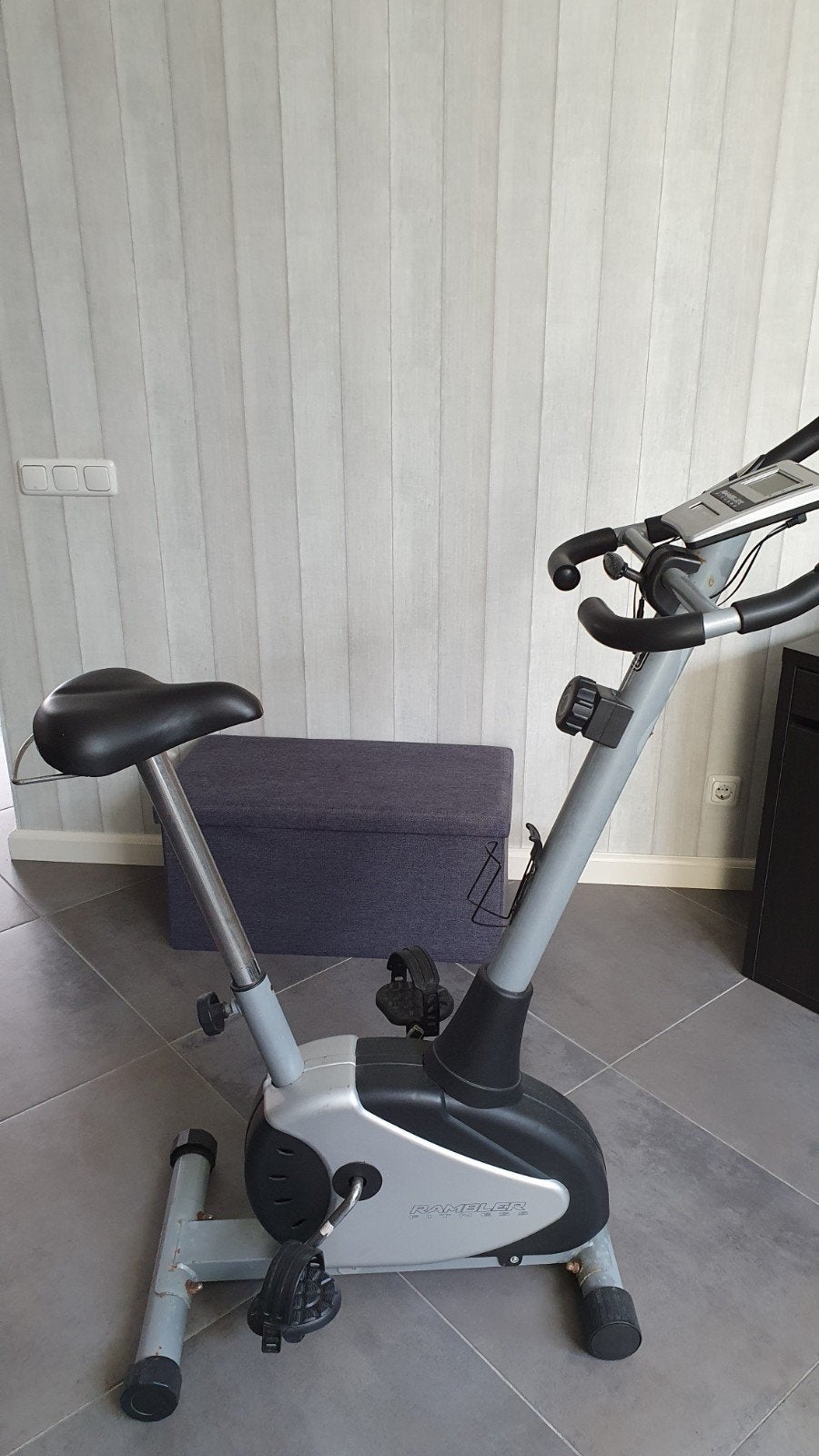 Hometrainer Rambler - Ideaal voor thuisworkouts, Ophalen, Gebruikt, Metaal, Benen