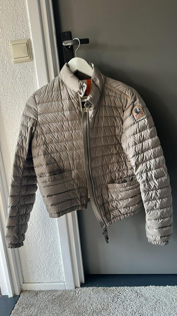 Parajumpers, Ophalen, Zo goed als nieuw, Beige