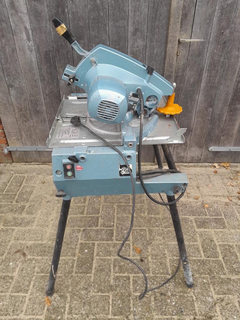 Elu Zaagmachine TGS 220v Zaag Machine Bouw Kap Balk Hout Lat, Ophalen, Gebruikt, Afkortzaag, Elu