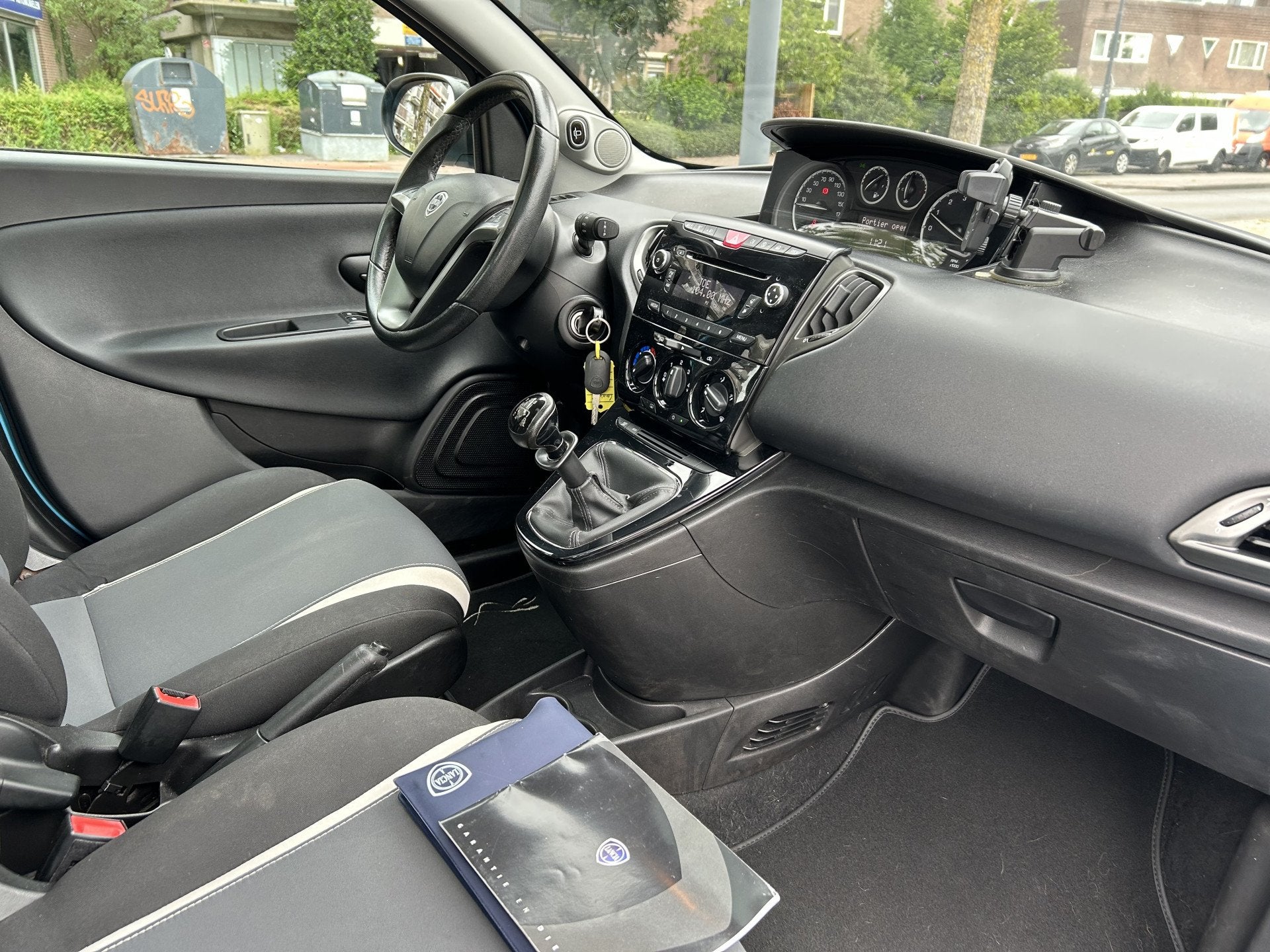 Lancia Ypsilon 0.9 TwinAir Elefantino Plus 5 Deurs Airco Pan, Voorwielaandrijving, Stof, Gebruikt, Origineel Nederlands