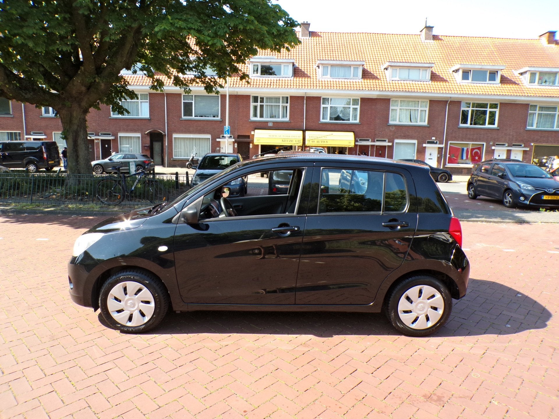 Suzuki Celerio 1.0 Comfort navigatie pakeersensoren achter, Auto's, Suzuki, 28 km/l, Gebruikt, Euro 6, 400 kg