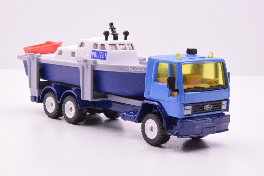 Ford LKW met politieboot  ''  Siku '', Ophalen of Verzenden, Zo goed als nieuw, Bus of Vrachtwagen, SIKU