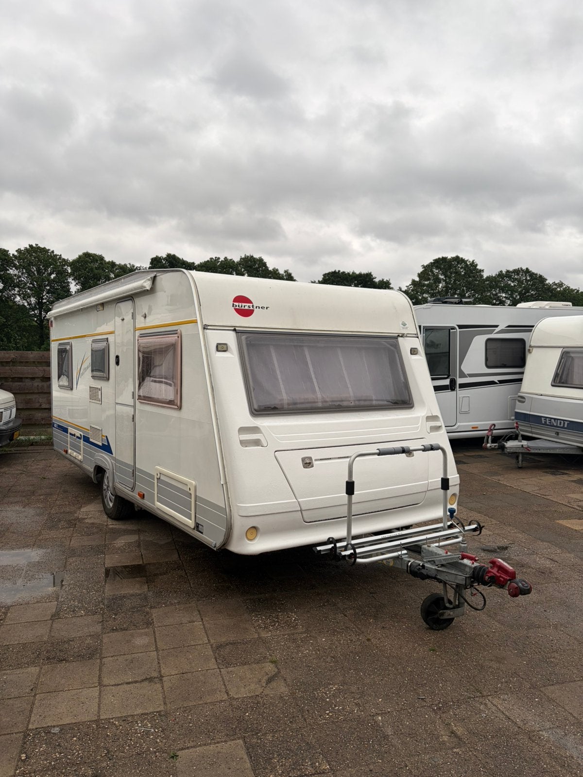 Burstner ventana 480TL /tent/luifel/fietsenrek nette staat, 2 aparte bedden, Rondzit, Schokbreker, Bedrijf
