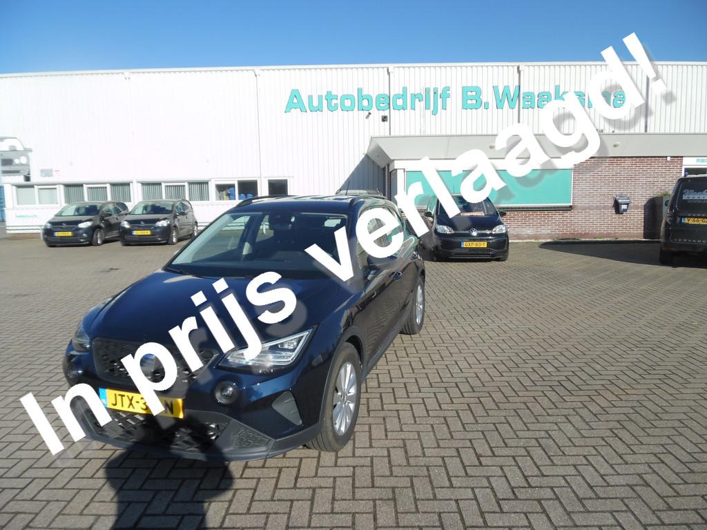 SEAT Arona 1.0 TSI Style Business Intense automaat, Auto's, Stof, Gebruikt, 1133 kg, Blauw