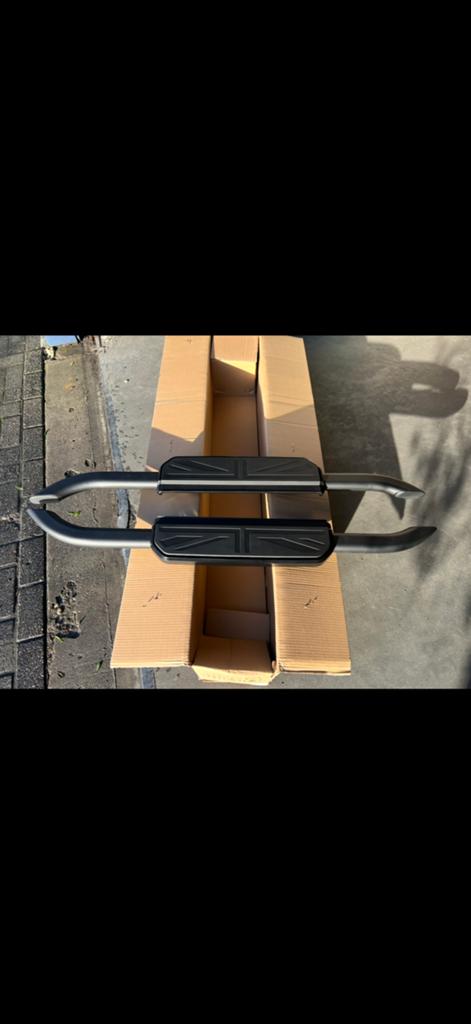 Land Rover Defender 90 side bars gloss black union jack, Auto-onderdelen, Ophalen of Verzenden, Nieuw