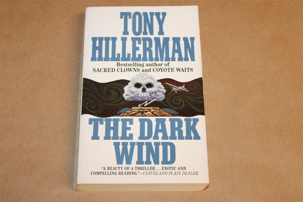 The Dark Wind — Navajo Detectives Tony Hillerman, Ophalen of Verzenden, Gelezen