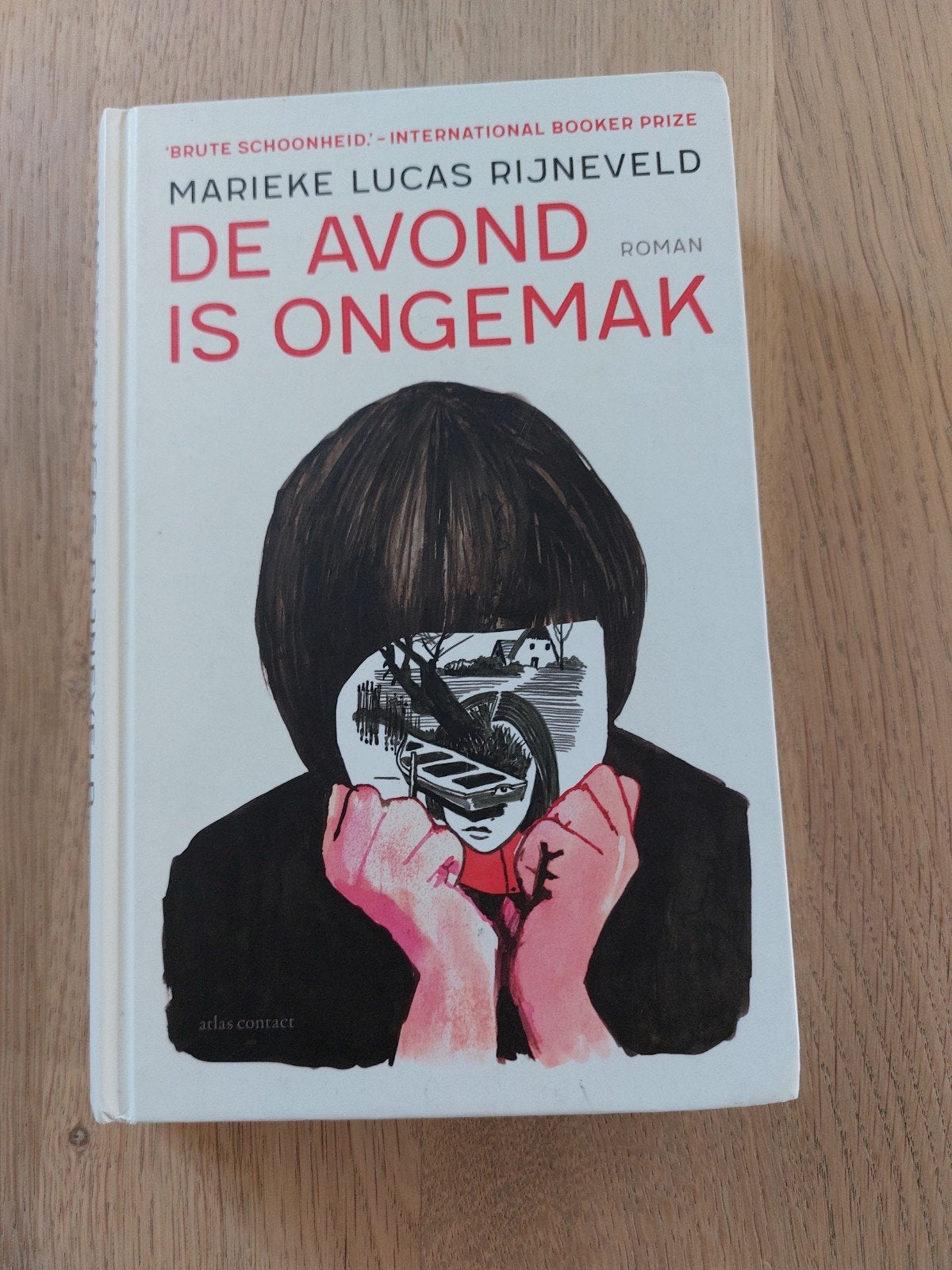 Marieke Lucas Rijneveld - De avond is ongemak, Ophalen of Verzenden, Zo goed als nieuw, Marieke Lucas Rijneveld