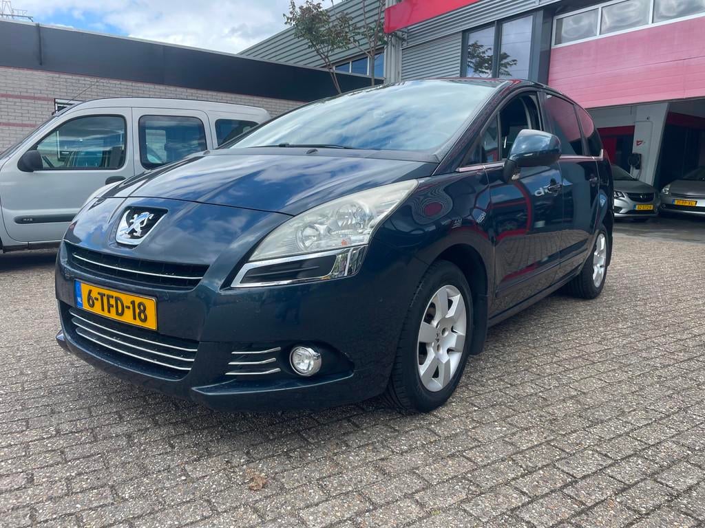 Peugeot 5008 1.6 VTi Blue Lease 5p. Goed onderhouden, Voorwielaandrijving, Euro 5, Gebruikt, 4 cilinders