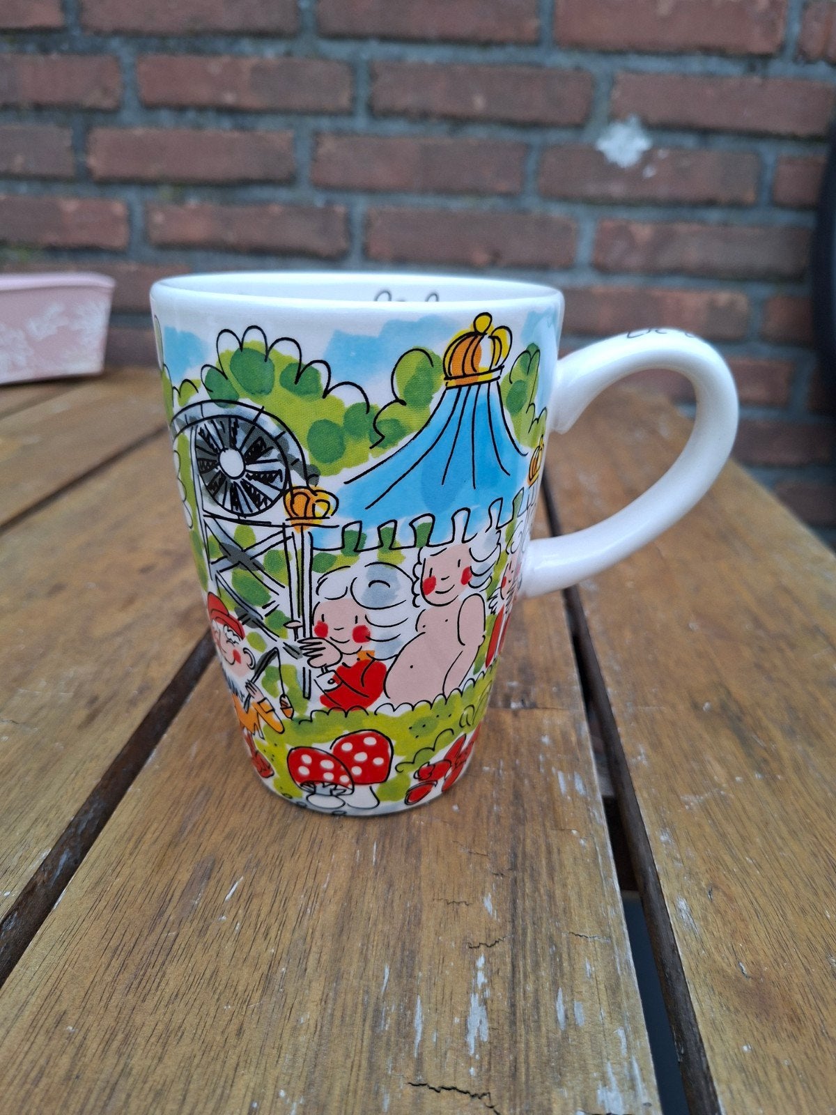 Blond Amsterdam Efteling XL mok, Huis en Inrichting, Keuken | Servies, Zo goed als nieuw, Aardewerk, Blond Amsterdam, Mok