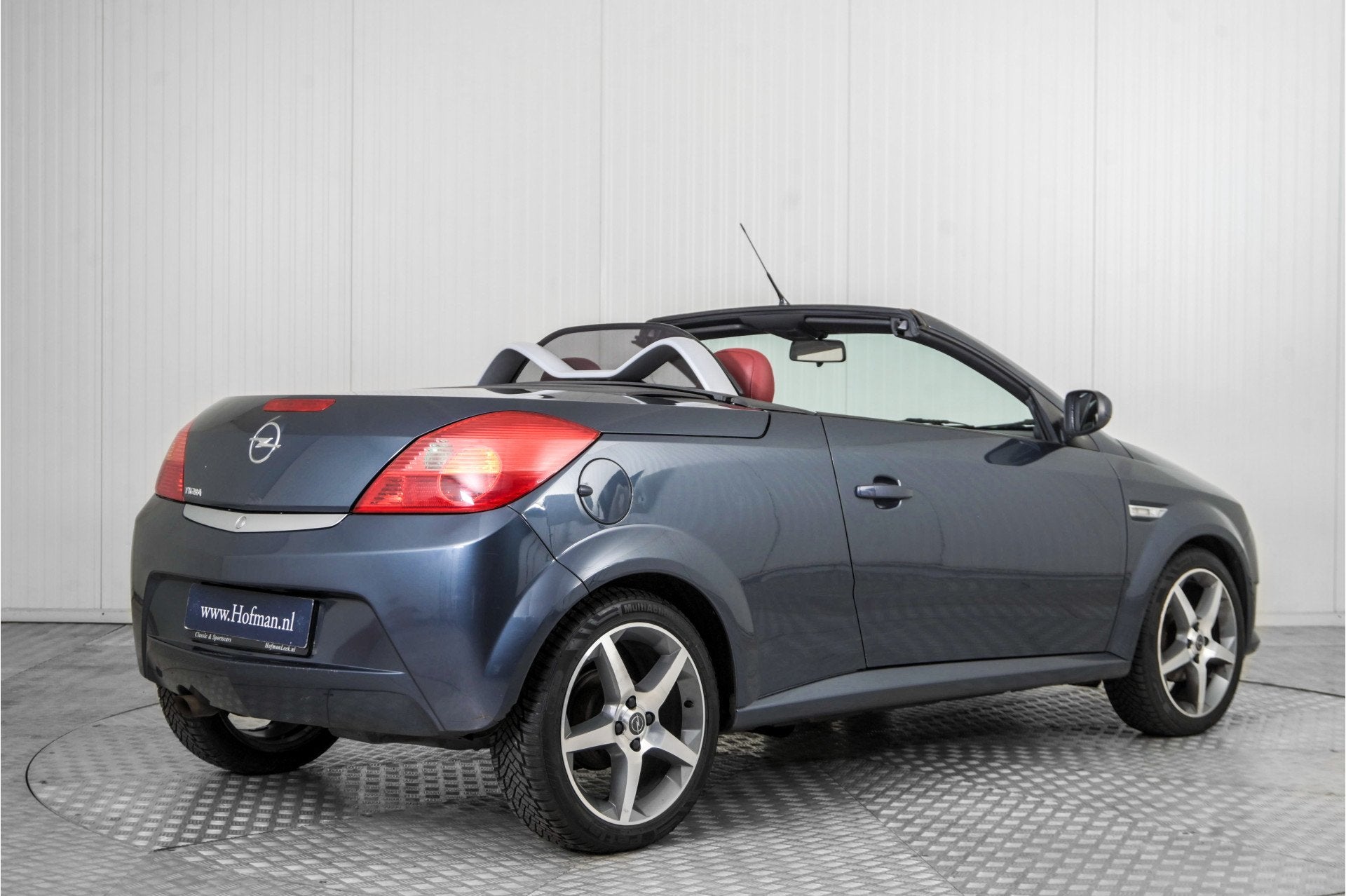 Opel Tigra TwinTop 1.4-16V Enjoy (bj 2006), Voorwielaandrijving, Gebruikt, 4 cilinders, Cabriolet
