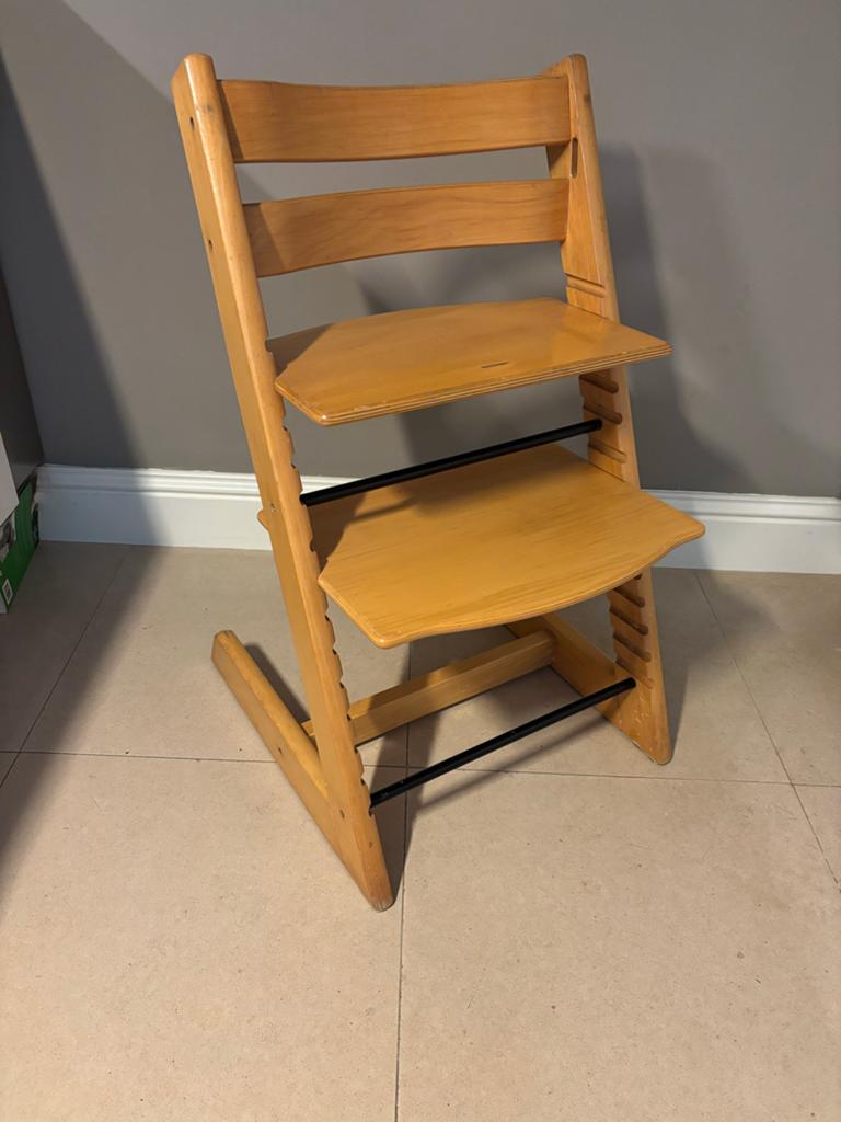 Stokke Tripp Trapp meegroeistoel - Natuurlijk hout, Kinderen en Baby's, Kinderstoelen, Ophalen, Gebruikt, Meegroeistoel, Aanschuifbaar