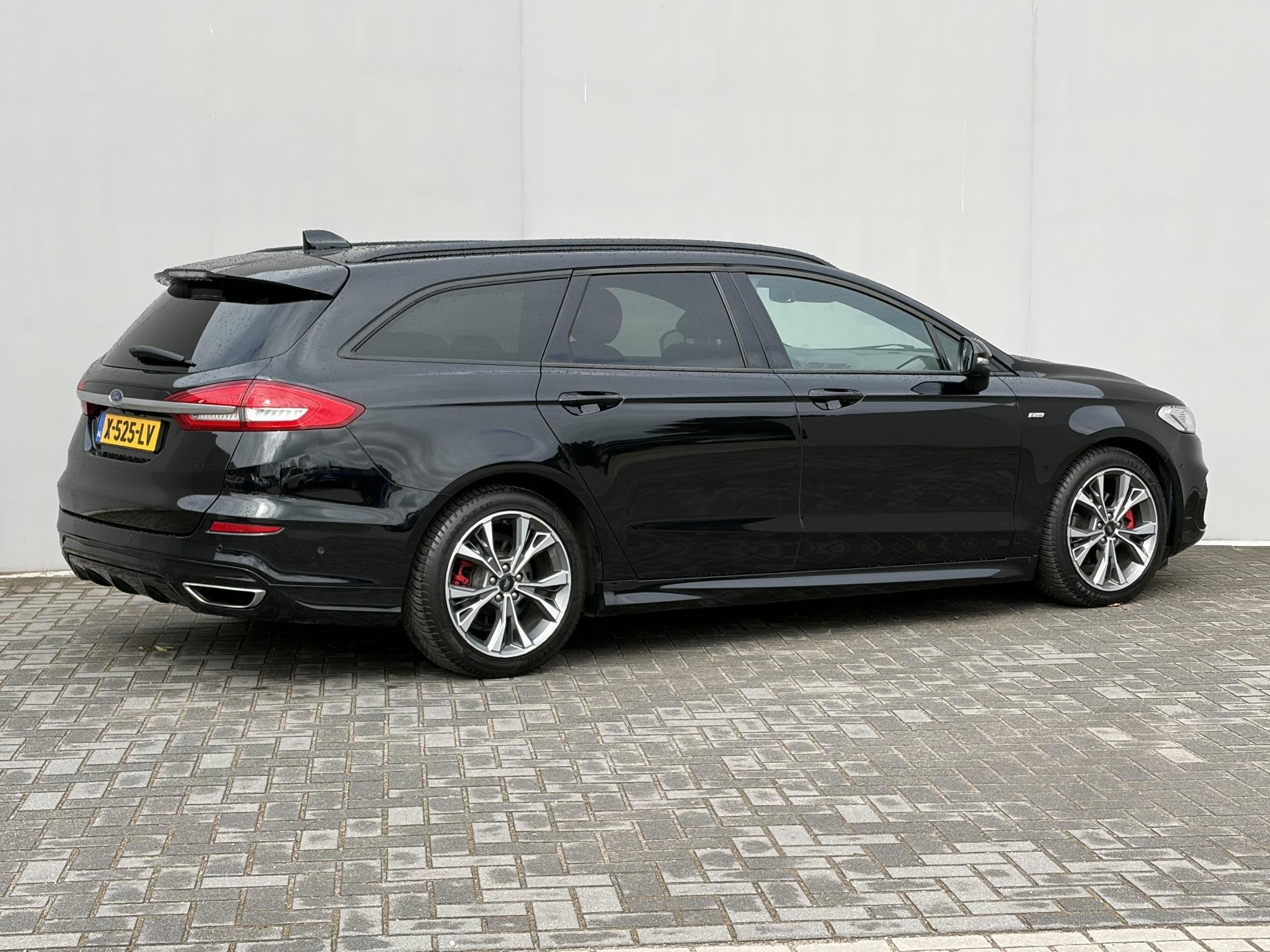 Ford Mondeo Wagon 2.0 IVCT HEV ST-Line / Navigatie SYNC 3 /, 188 pk, Gebruikt, 4 cilinders, Mondeo