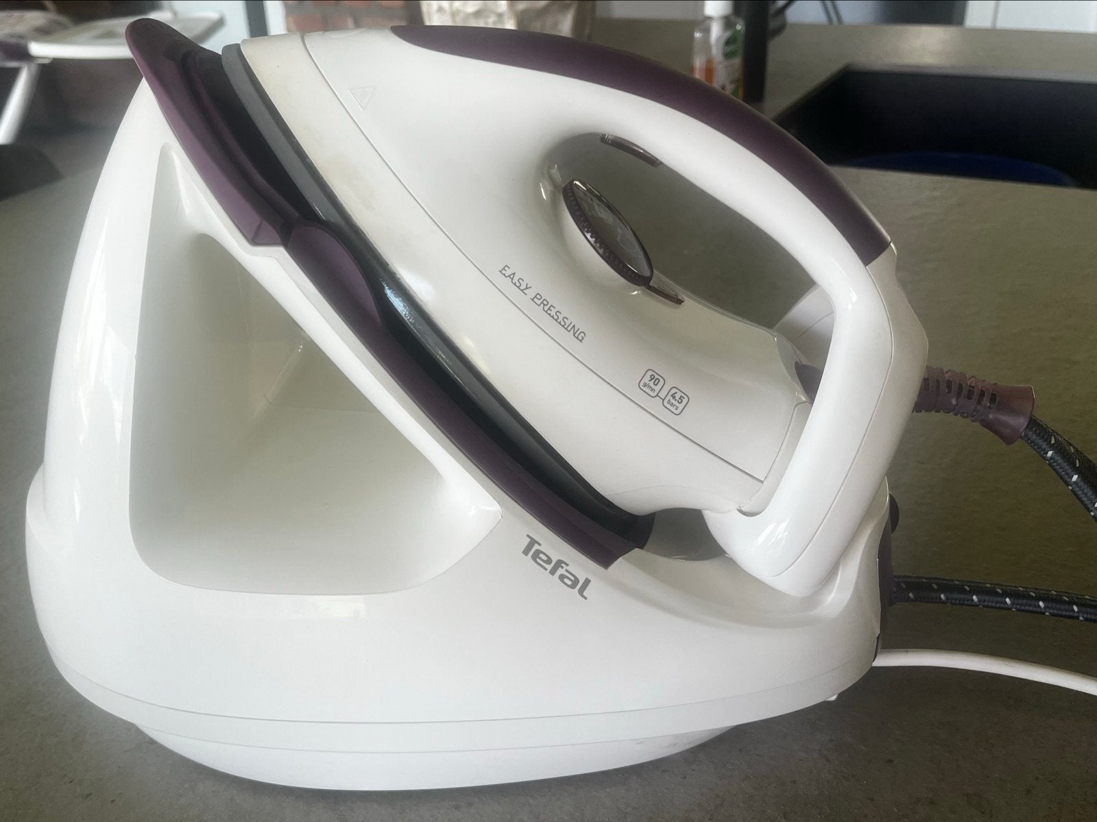 Tefal Easy Pressing Stoomgenerator, Ophalen, Gebruikt, Strijkijzer met snoer