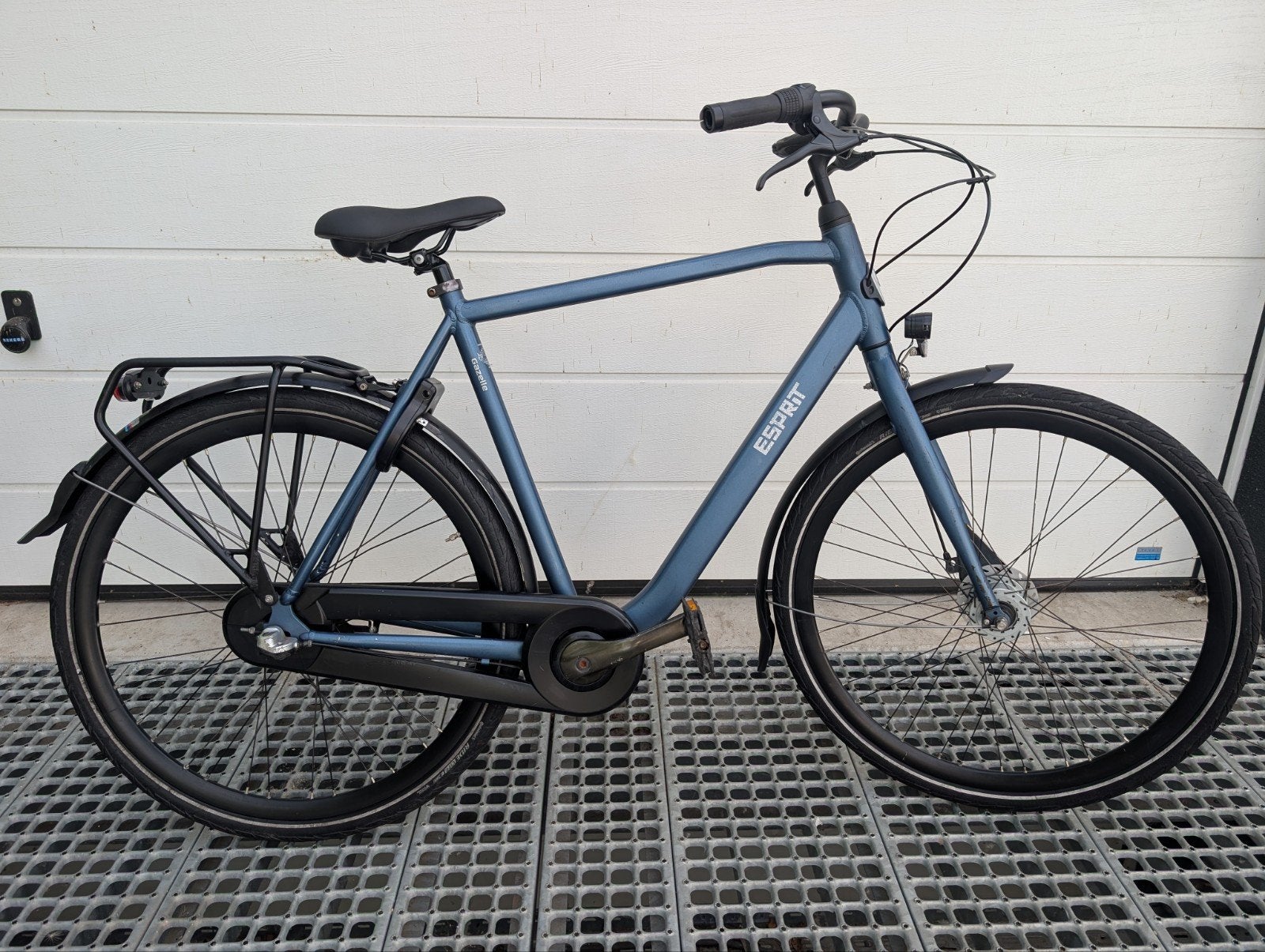 gazelle Esprit 57 cm frame met 3 versnellingen
en naafdynamo, Ophalen, Gebruikt, Versnellingen, 57 tot 61 cm