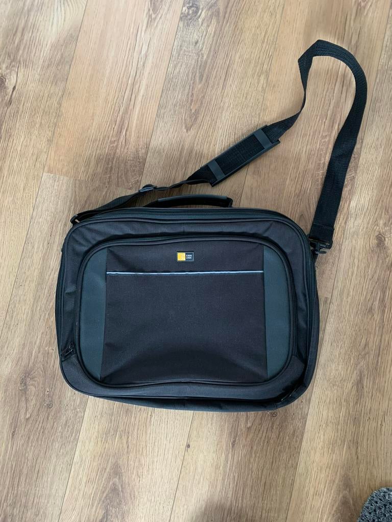 Laptoptas case logic, Ophalen of Verzenden, Zo goed als nieuw, Aktetas