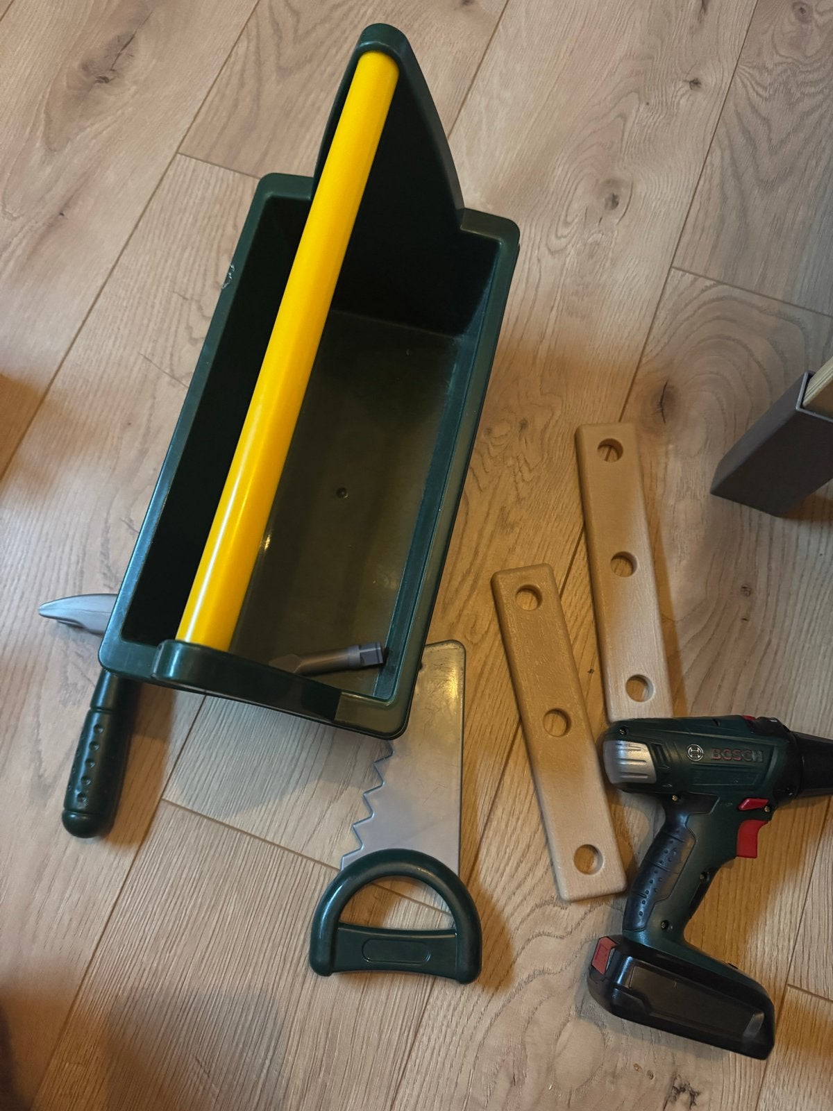 Bosch gereedschapskist voor kinderen met boormachine, Ophalen, Gebruikt, Jongen of Meisje