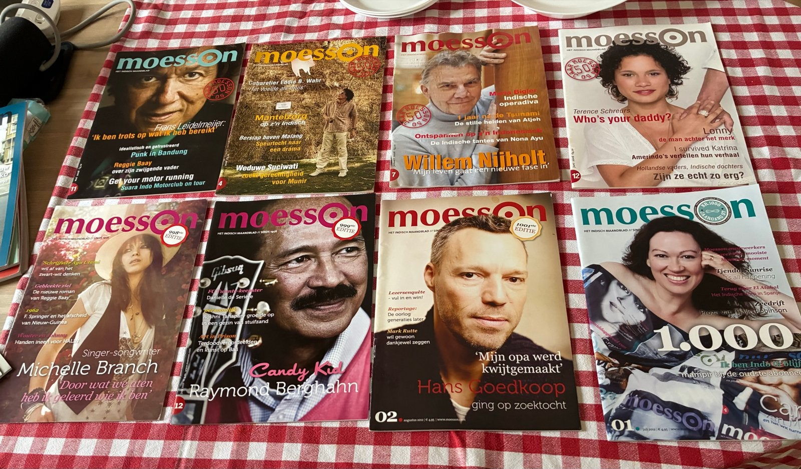 Moesson tijdschriften - diverse jaargangen, Ophalen of Verzenden, Gelezen, Overige typen