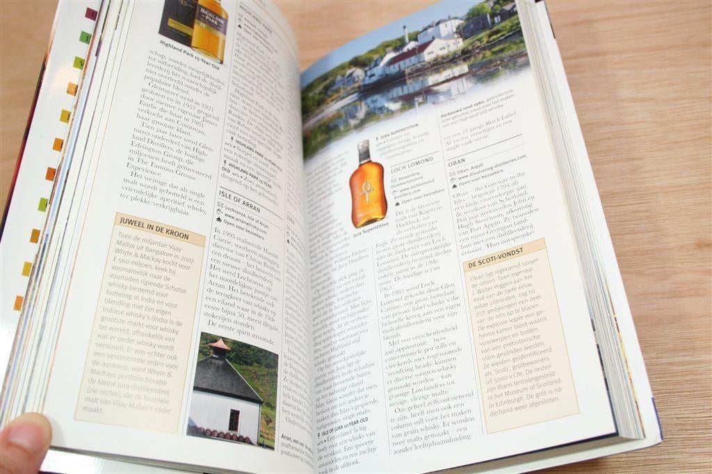 Whisky — Regio's, Distilleerderijen, Malts & Proefnotities., Ophalen of Verzenden, Zo goed als nieuw, Italië