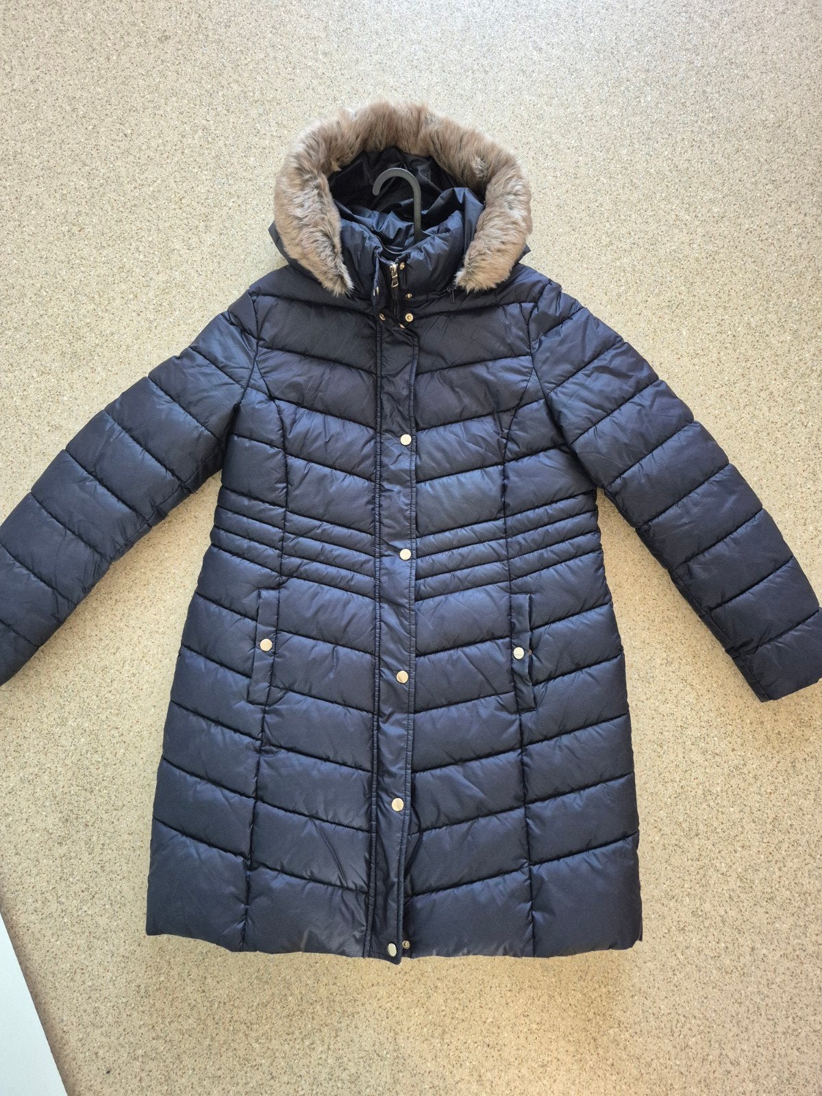 Donkerblauwe gewatteerde jas met bontkraag, Kleding | Dames, Blauw, Maat 42/44 (L), Ophalen of Verzenden, Onbekend