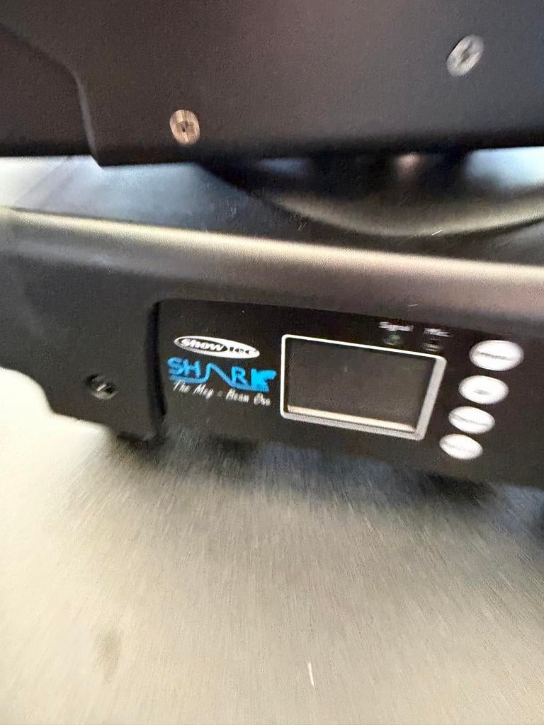 Showtec Shark The Meg - Beam One Moving Head, Ophalen of Verzenden, Zo goed als nieuw