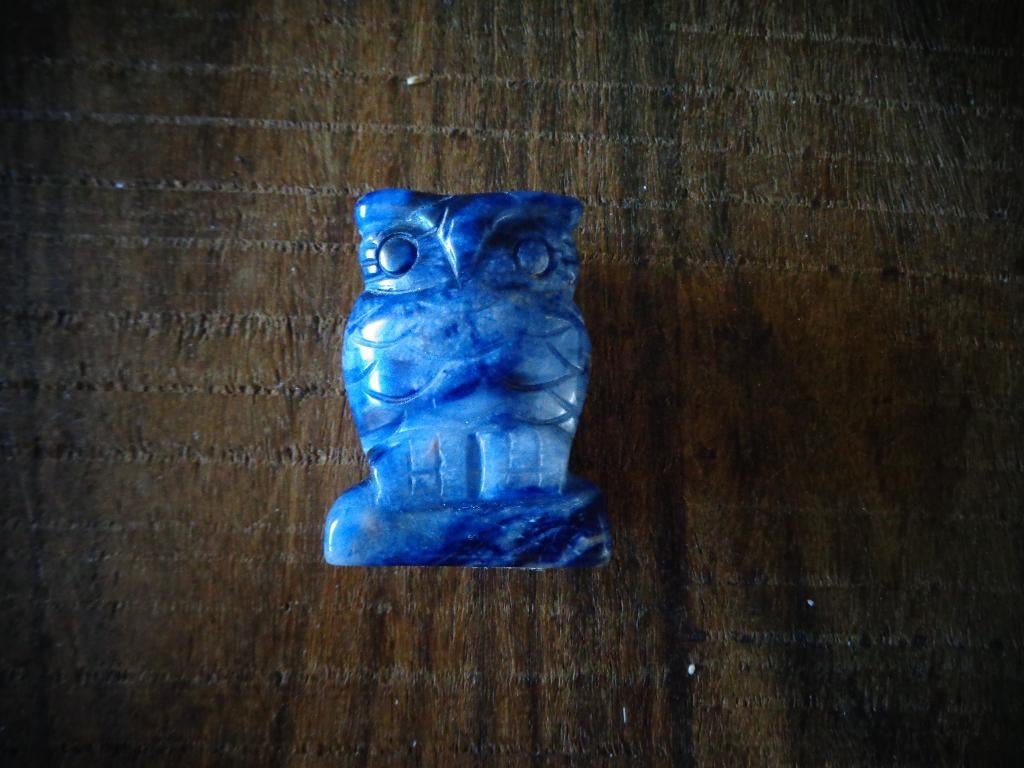 Uiltje van sodaliet edelsteen, hoogte 5,5 cm, Ophalen of Verzenden, Zo goed als nieuw, Dier