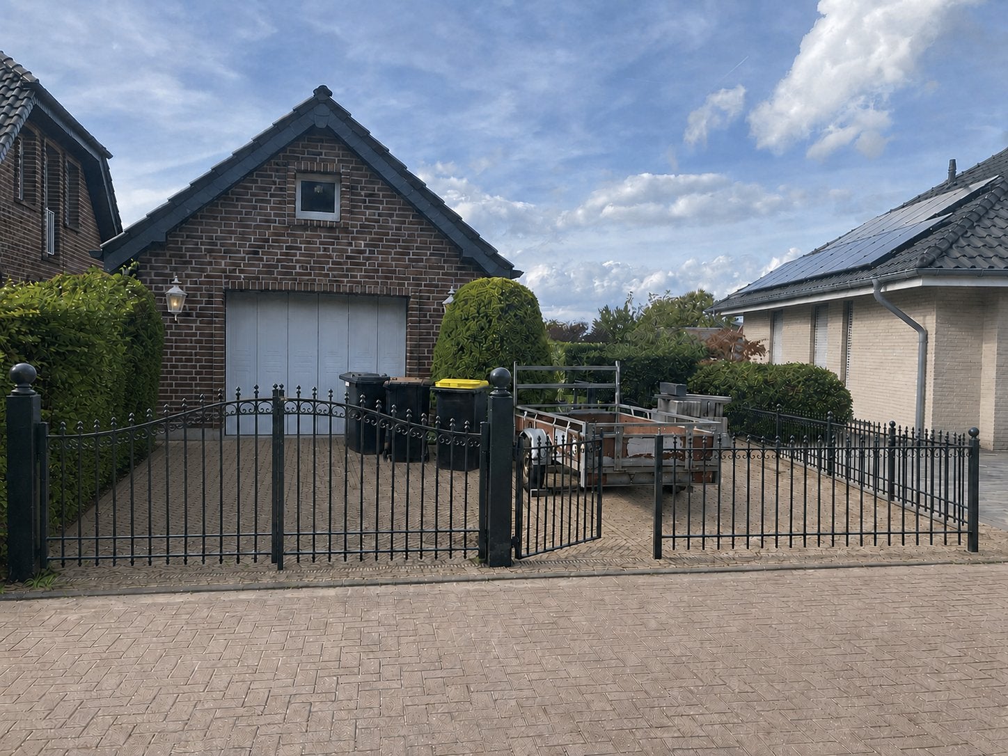 Sierhekwerk met elektrische poort, Tuin en Terras, Tuinhekken en Hekwerk, Ophalen, Met poort, Gebruikt, Sierhekwerk