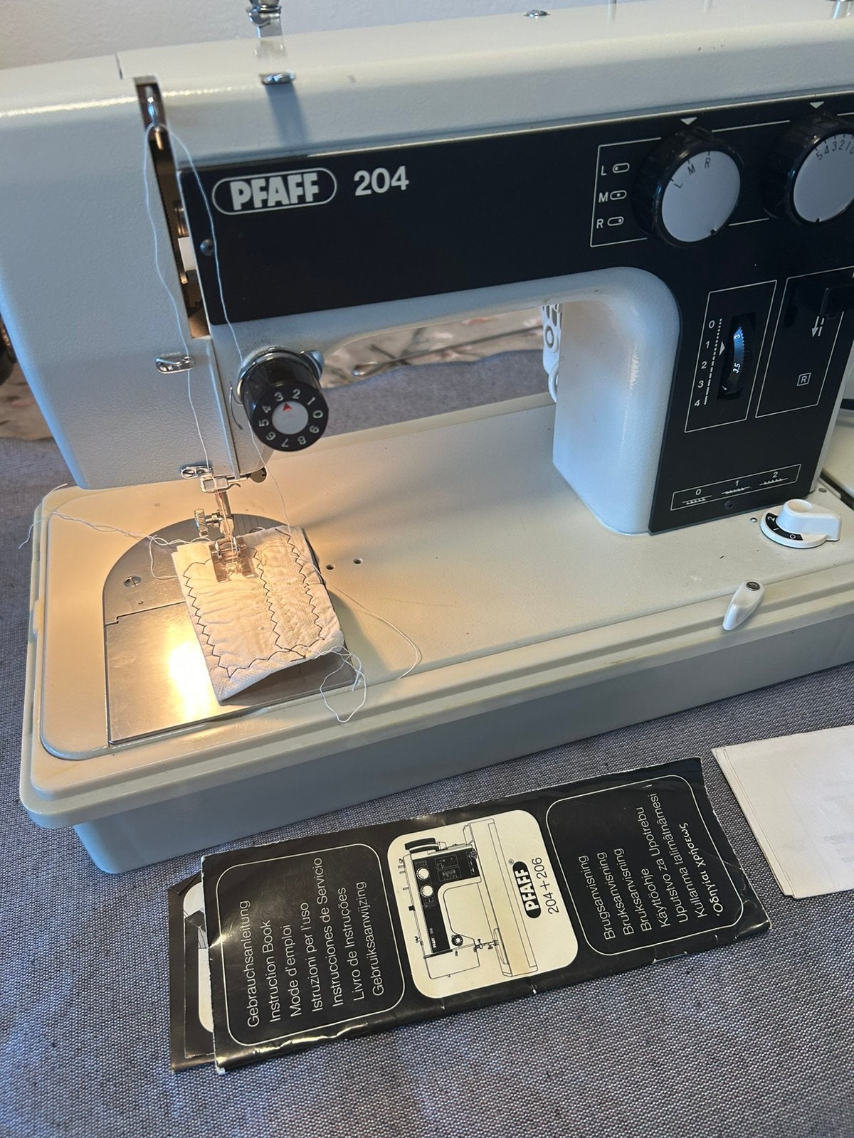Pfaff 204 naaimachine compleet met alle accessoires, Ophalen of Verzenden