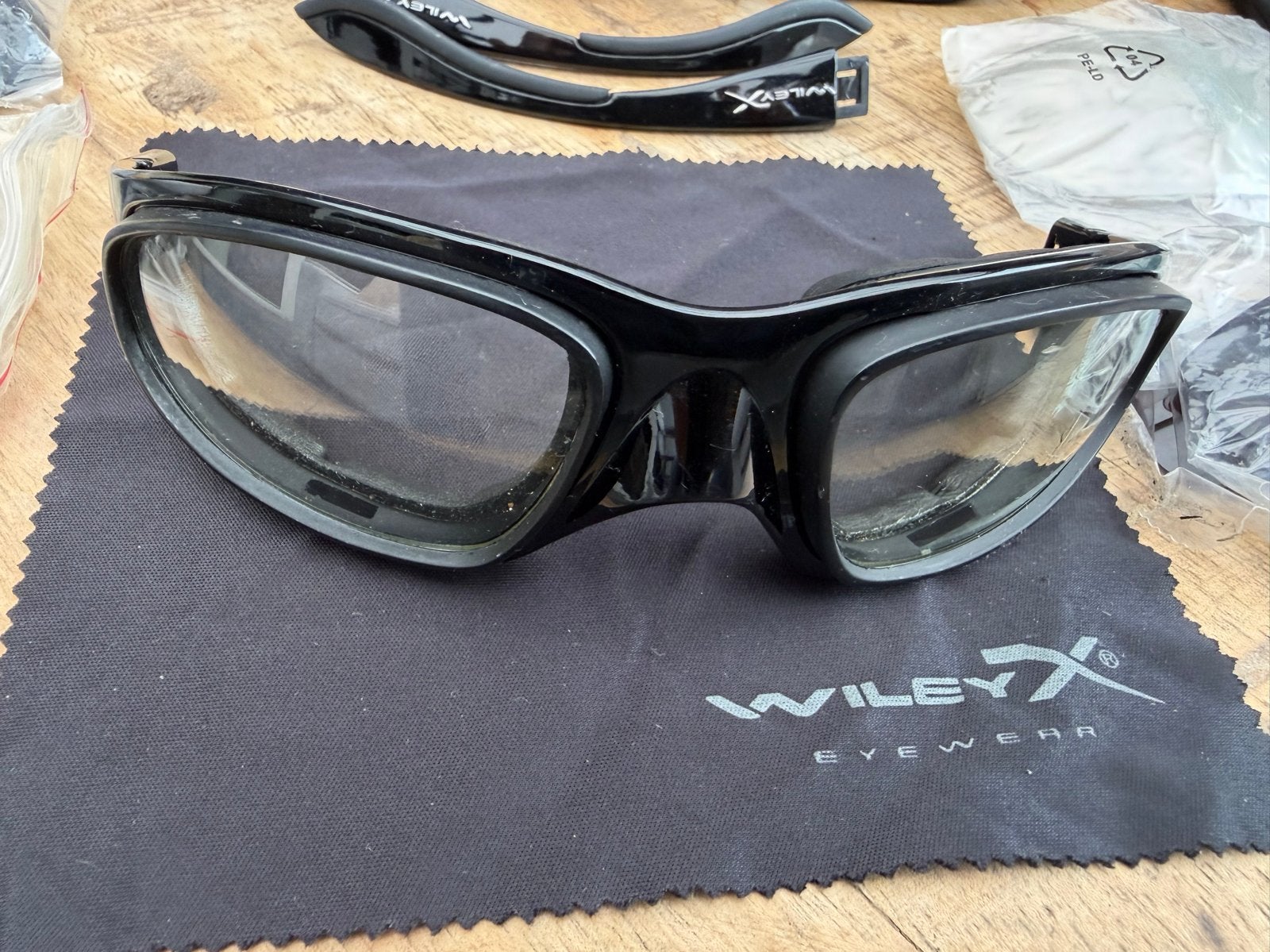 Complete set Wiley X motorbril - Harley Davidson, Motoren, Kleding | Motorhelmen, Overige merken, Heren, Tweedehands, Overige typen