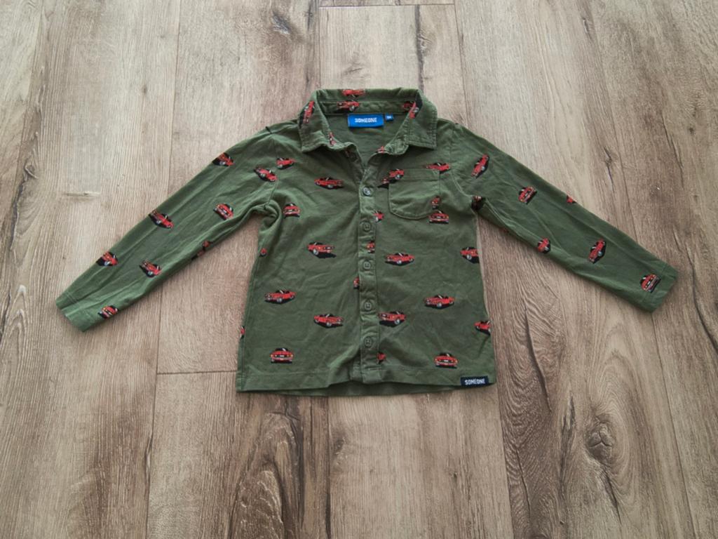 Prachtige groene blouse met rode auto's van Someone, maat 98, Onb, Overhemd of Blouse, Ophalen of Verzenden, Someone