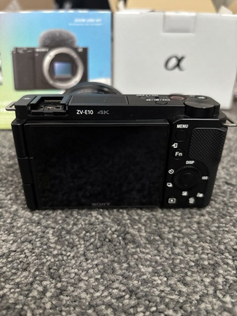 Foto 5 van Sony ZV-E10L 4K Camera + 16-50mm Lens Zwart