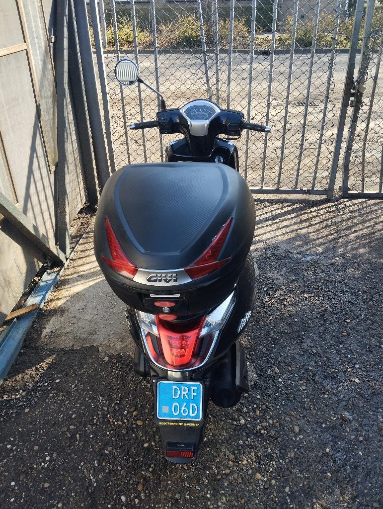 KYMCO NEW LIKE ONDERDELEN, Fietsen en Brommers, Ophalen of Verzenden, Zo goed als nieuw, Overige typen, Kymco