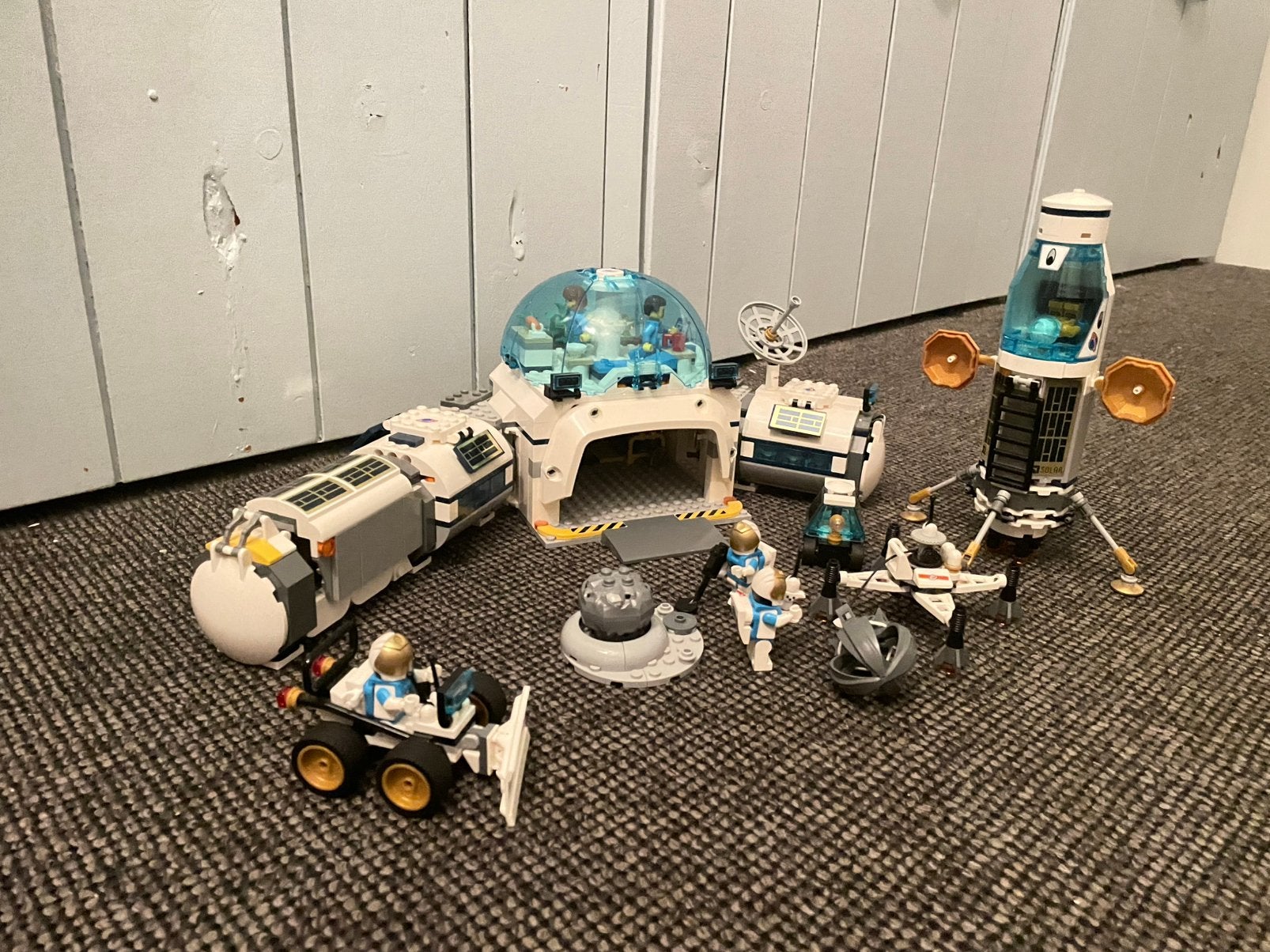 LEGO Onderzoeksstation maan - helemaal compleet, Tickets en Kaartjes, Eén persoon, Kortingsbon