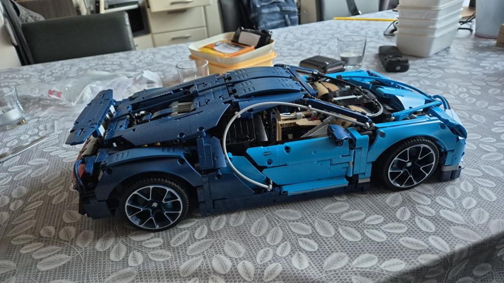 Lego Technic Bugatti Chiron 42083, Lego, Ophalen of Verzenden, Zo goed als nieuw, Technic