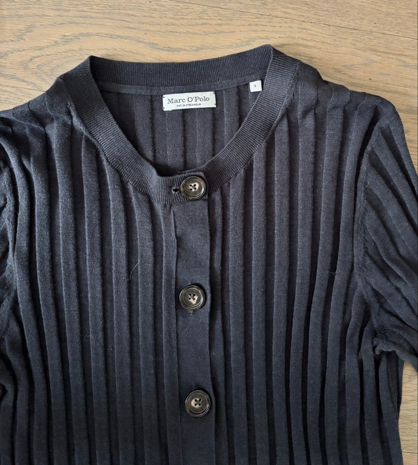 Marc O'Polo antraciet geribbeld vestje met knopen, Kleding | Dames, Ophalen of Verzenden, Nieuw, Maat 42/44 (L), Zwart
