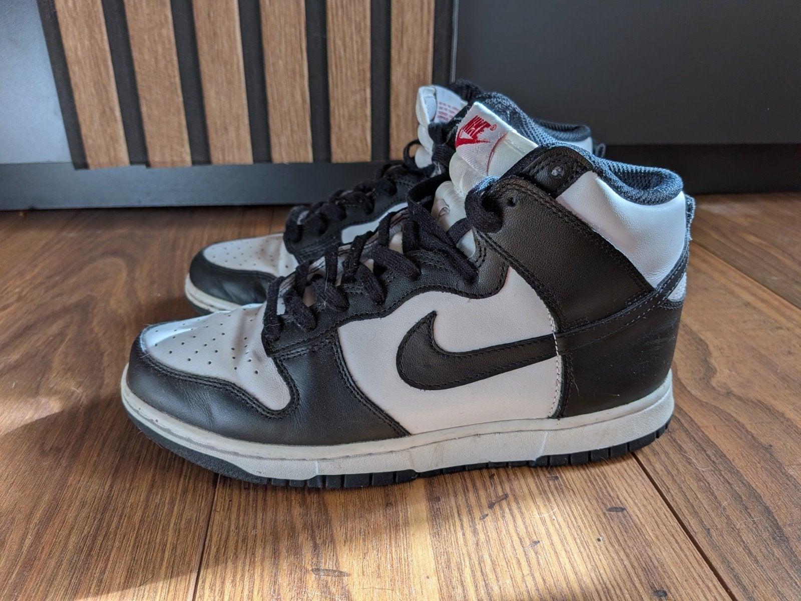 Nike Dunk High Panda, Ophalen of Verzenden, Gedragen, Sneakers of Gympen