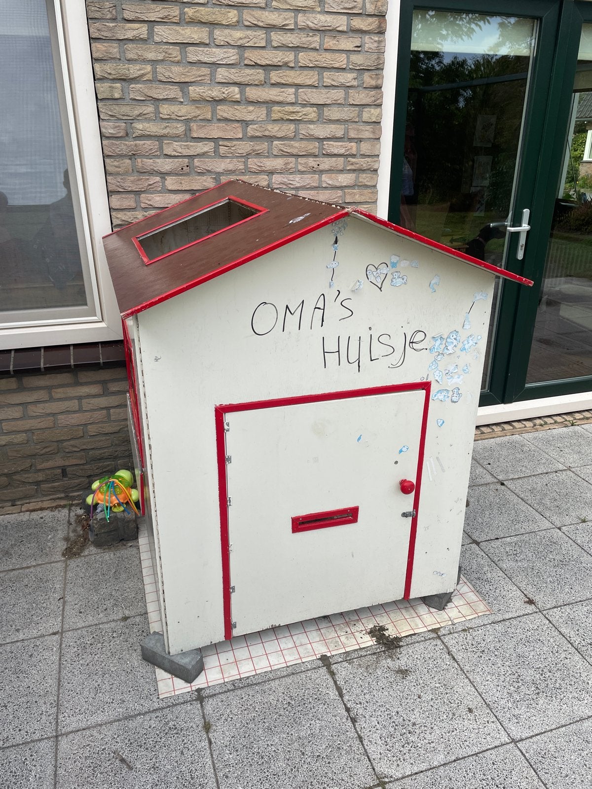 Buiten speelhuisje - Opknapper, Ophalen of Verzenden, Gebruikt, Hout