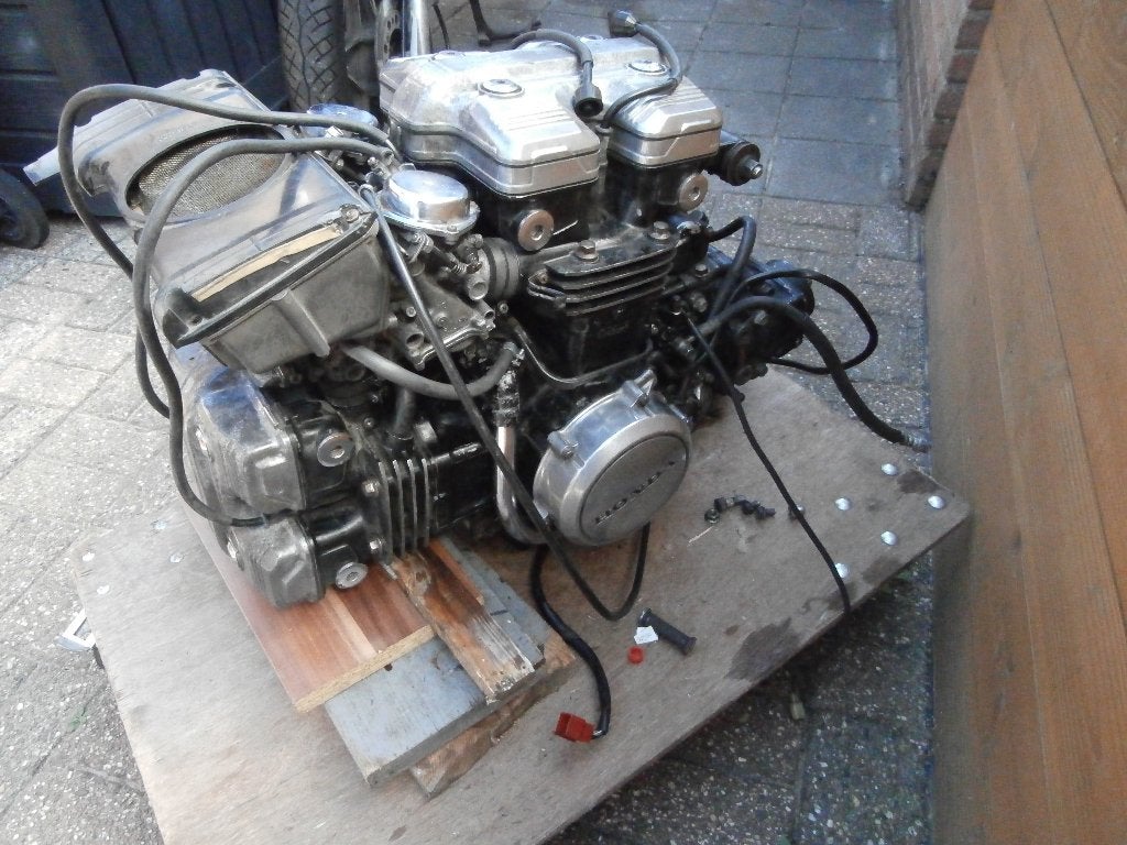 Honda magna  750 onderdelen, Motoren, Ophalen