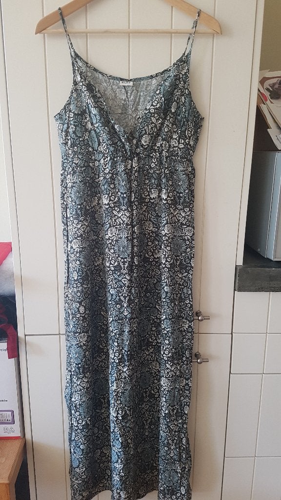 Vero Moda maxi jurk, maat 38 / 40 M, Maat 38/40 (M), Ophalen of Verzenden, Zo goed als nieuw, Onder de knie