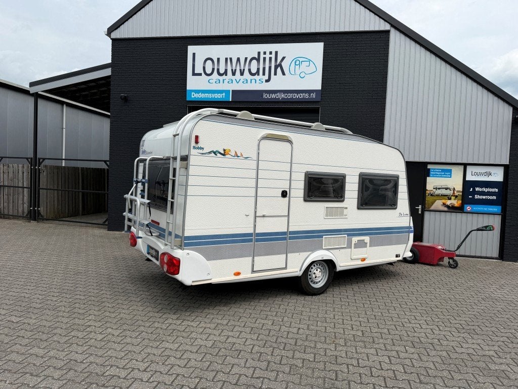 HOBBY De Luxe 400 KB ’02 (Stapelbed, 825kg), Hobby, Overige typen, Bedrijf, 750 - 1000 kg